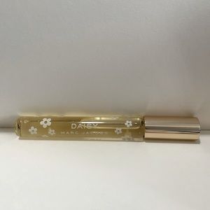 Marc Jacobs Daisy Dream Luminous Women Eau de Toilette Rollerball Mini, 0.33 oz